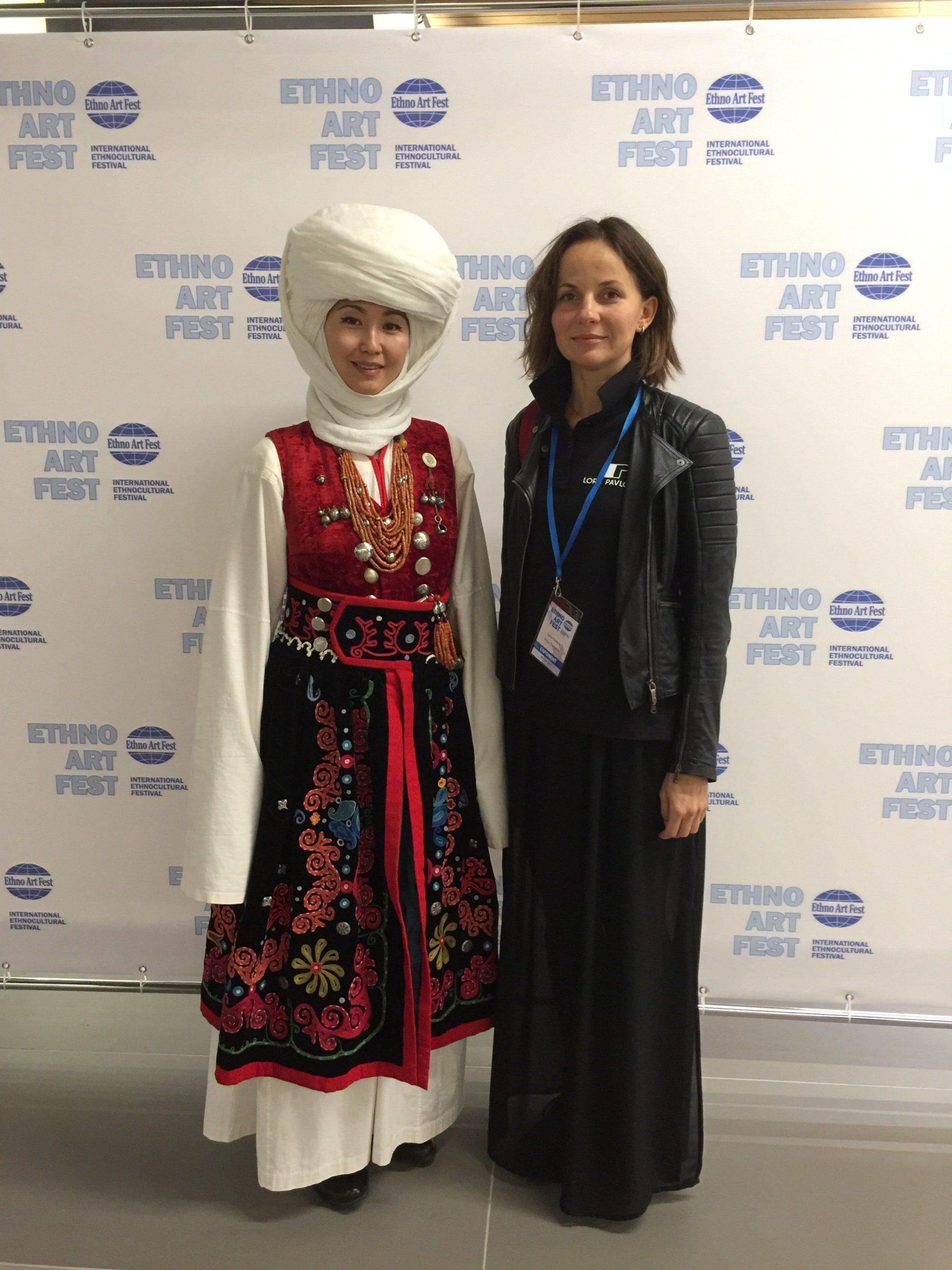 Приняла участие в 